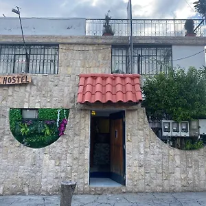 Calu L' Petit Guest house *
