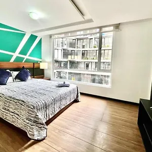 Apartment De Lujo Parque La Carolina Quito