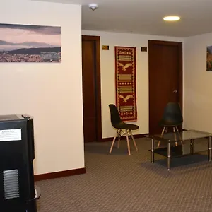Angeles Apartahotel Quito