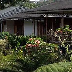 La Casa Del Suizo 3*