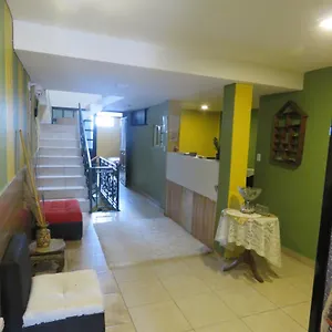 Hostal Piamonte *