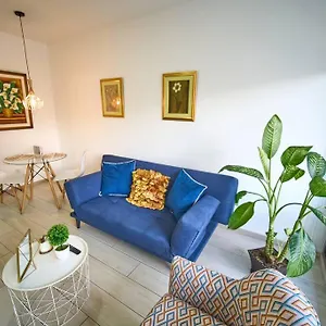 Moderna En *