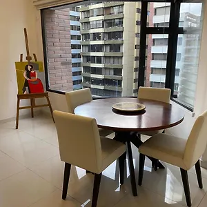 El Cosmos 4 * Quito