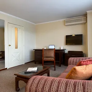 La Quinta By Wyndham Otel