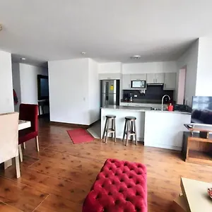 Departamento Familiar La Carolina Quito