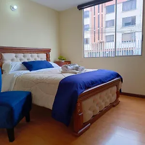 Spacious Private Close To American Embassy Homestay *