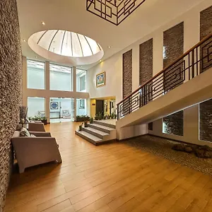 Departamento Quito, Republica Del Salvador