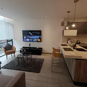 Apartment Hermosa En La Carolina Cerca De Todo - Piscina Y Jacuzzi *