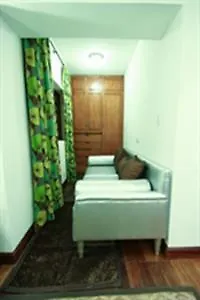Art Plus Hotel