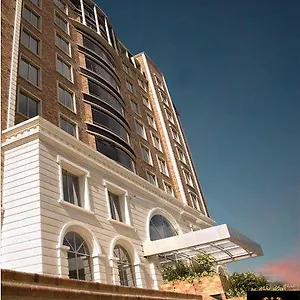 Ritz Plaza 2*