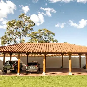 Lujosa Casa Guayllabamba - Gym Jacuzzi Piscina