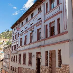 Hostel Carlos Luis *