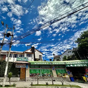 Hostal Taxo Yura Guest house