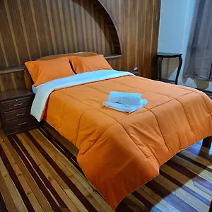 Konukevi The Travel House