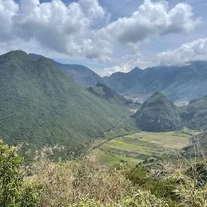 Dogsland Pululahua - Bienvenidos - Ferienwohnungen * Quito