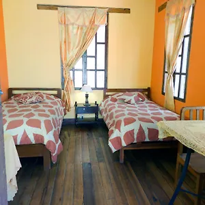 La Colonial *