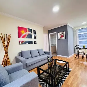 Departamento, Con Vista, 2 Personas, Wifi, Parqueadero Gratis Cubierto, Full Equipado, Lavadora, Secadora, Cerca De El Parque La Carolina