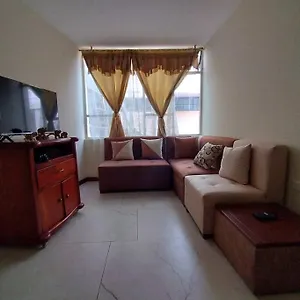 Lindo Departamento Centro Historico De Calle De 7 Cruces Apartamento Quito